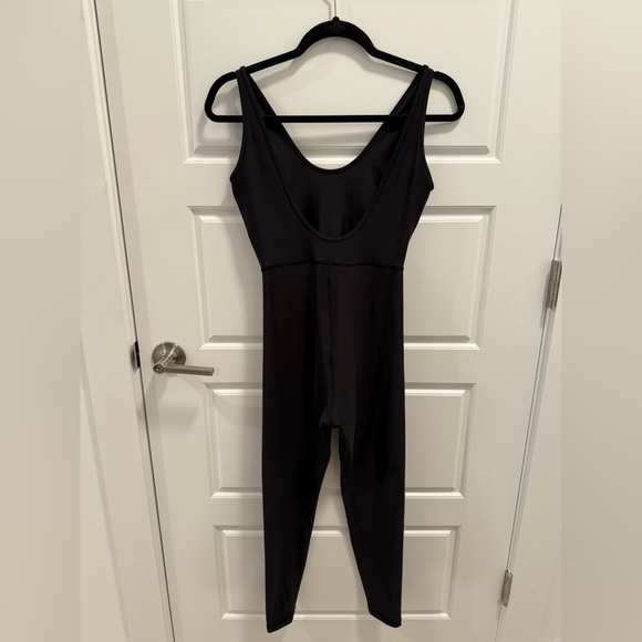 Old Navy Black Powersoft 7/8 Jumpsuit - Picture 4 of 4